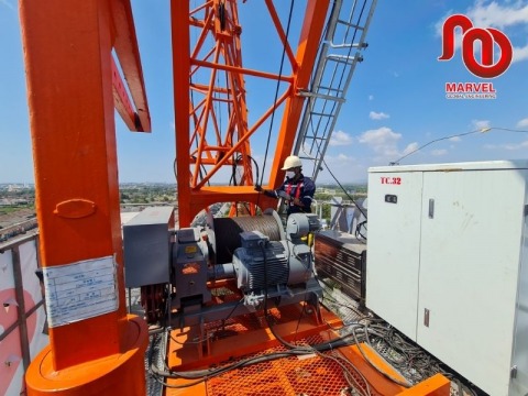 ตรวจสอบทดสอบปั้นจั่นหอสูง หรือ Tower Crane